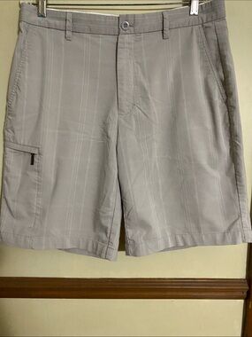 Tasso Elba Light Gray Plaid Cargo Shorts Tasso Elba by Greg Norman